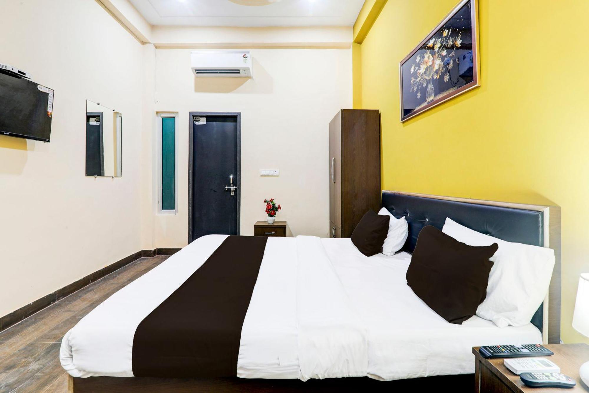 Hotel Super O Arjun Ganj Lucknow