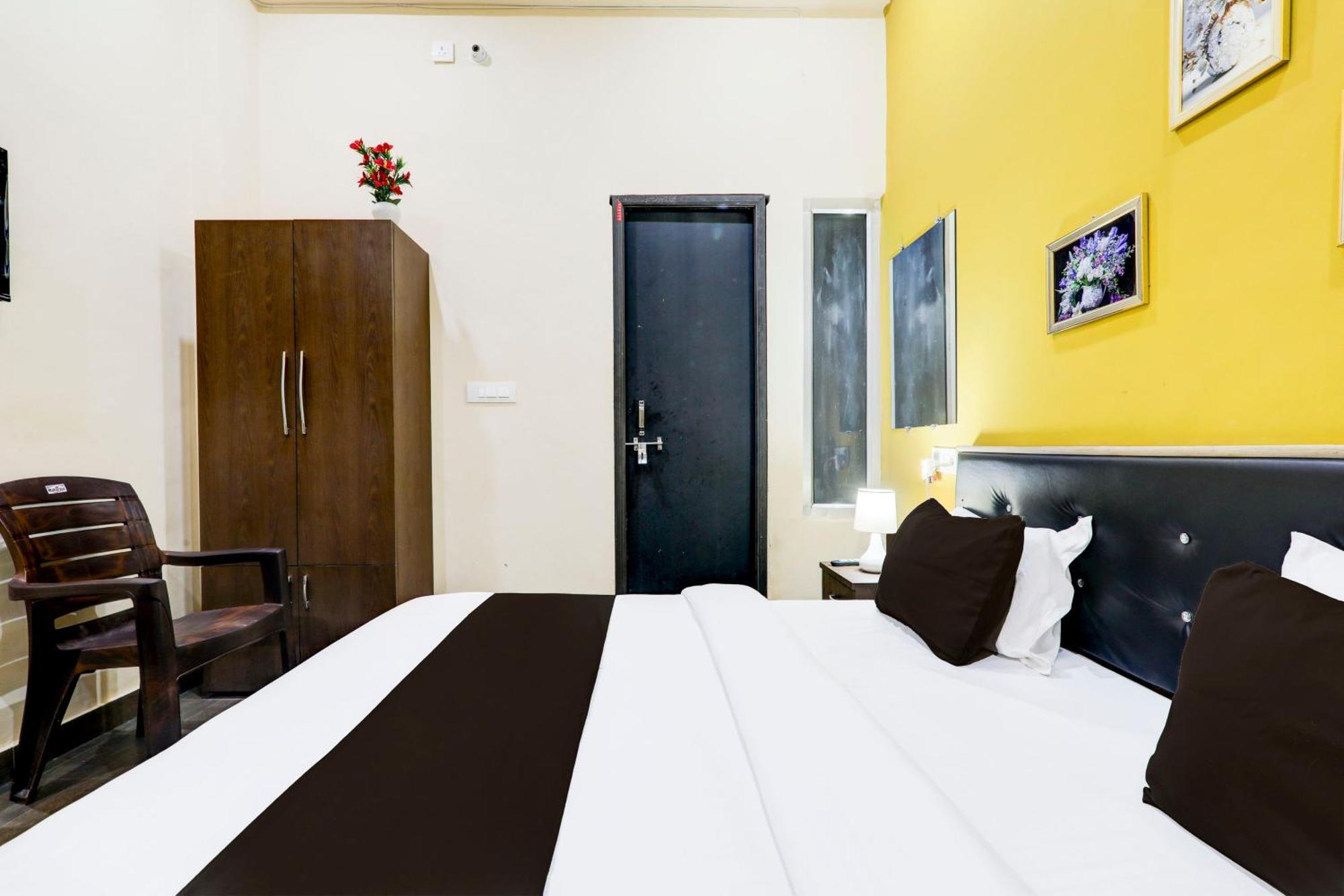 Hotel Super O Arjun Ganj